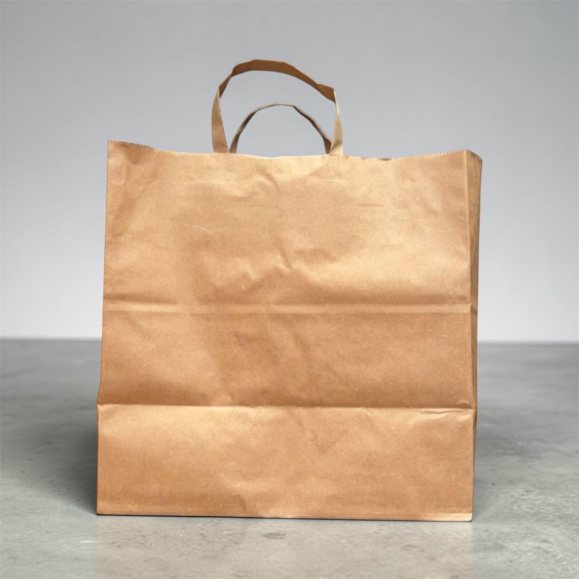 Sac kraft brun à poignées plates, produit phare d'Alliance International